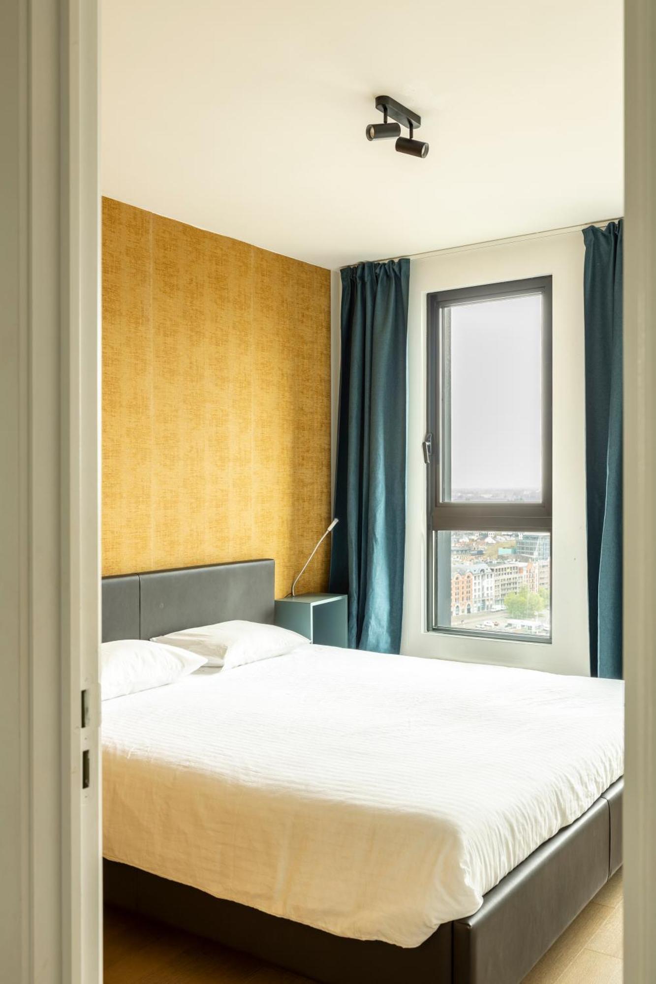 Uniek Appartement - Mooiste En Hoogste Uitzicht Op Antwerpen! - Incl Gratis Parking Esterno foto